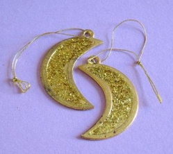 Metall Mondanhänger glittergold antik 40 mm 2 Stück