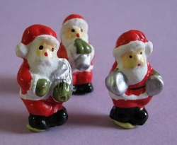 Weihnachtsmann aus Polyresin 30 mm 4 Stück