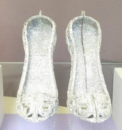 Dekoschuhe klein glitter silber, 2 Stück